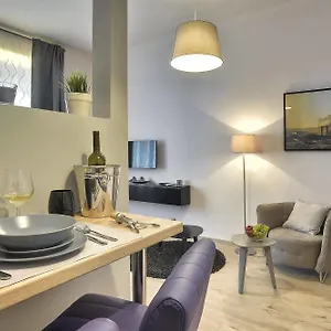 Apartamento D&a Center With Free Parking, Pula